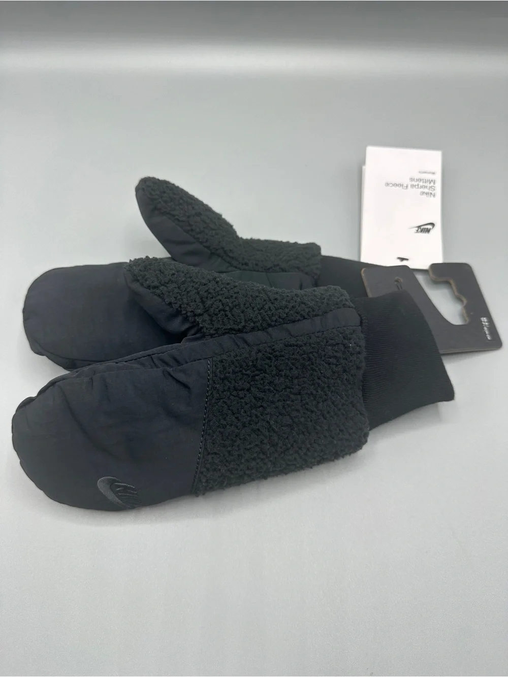 Nike Sherpa Fleece Winter Warm Mittens Women’s Size XS/S Black
